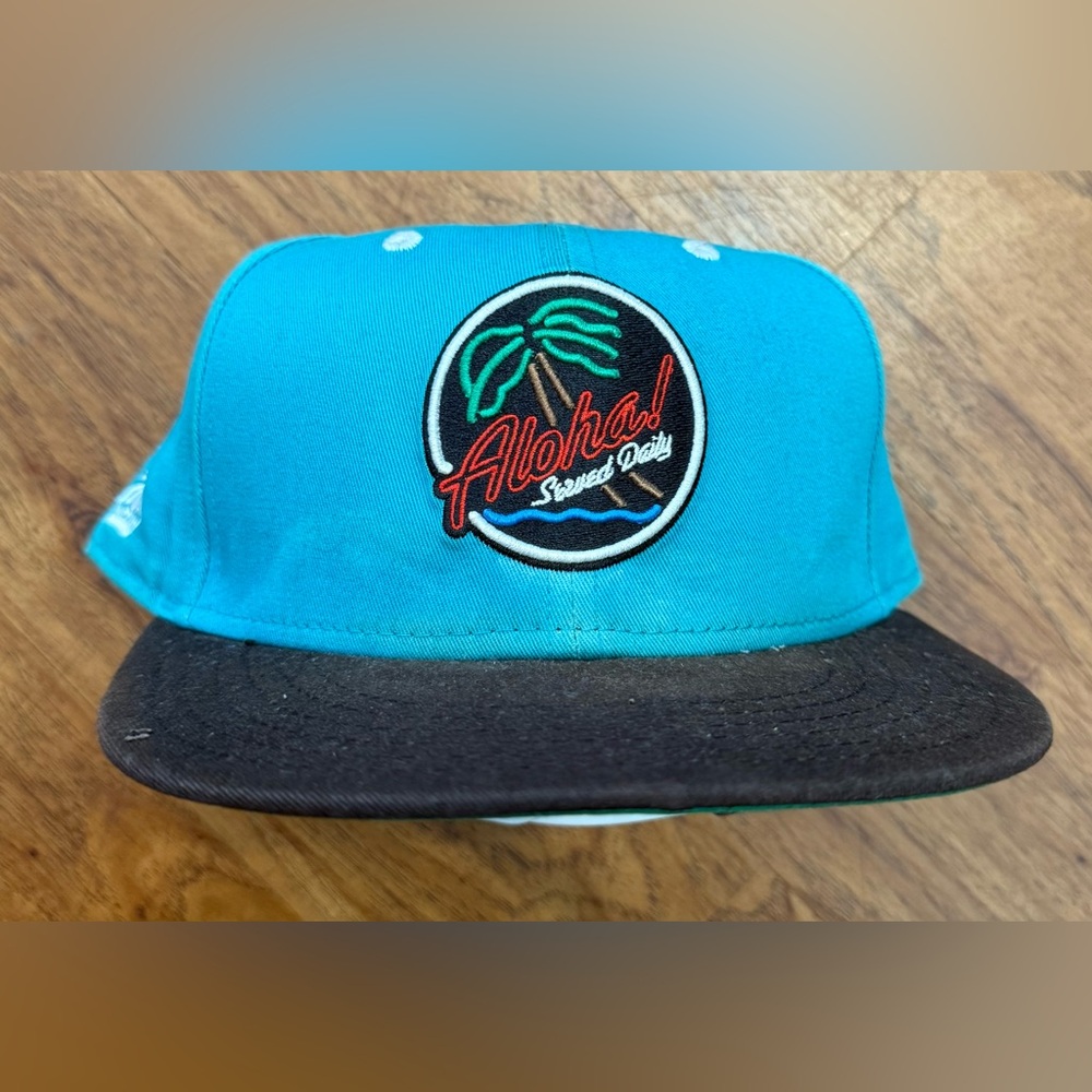 Fitted Hawai’i SnapBack Hat 2012 Brigante Escape To Paradise Aloha RARE